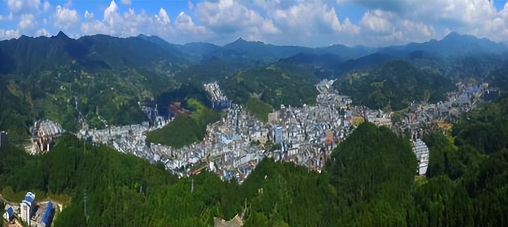 郴州桂新高速最新動(dòng)態(tài)與小巷特色小店揭秘